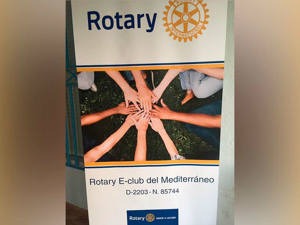 Doctor-Jorge-Alio-Rotary-E-Club-Premio-Paz-2019-07