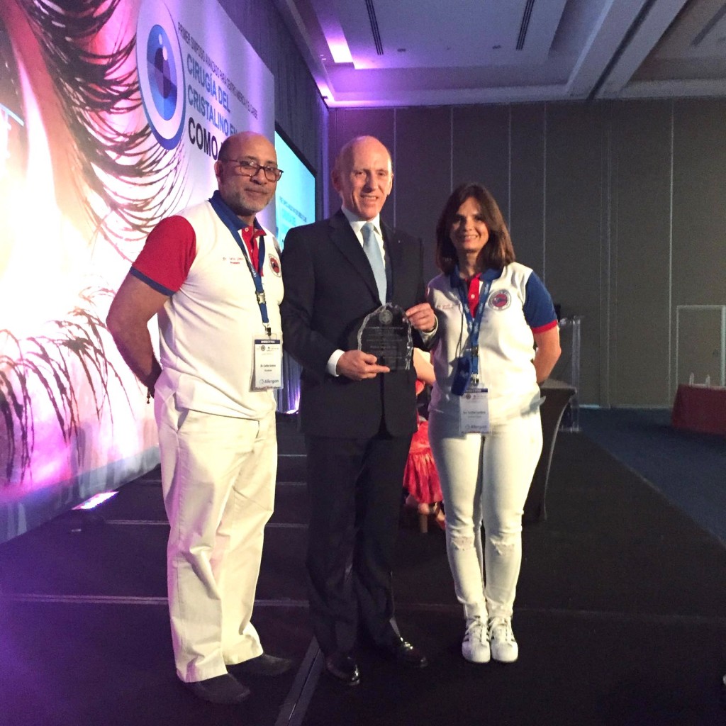 Dr. Jorge Alió Premio de la Sociedad Dominicana de Oftalmología 2016